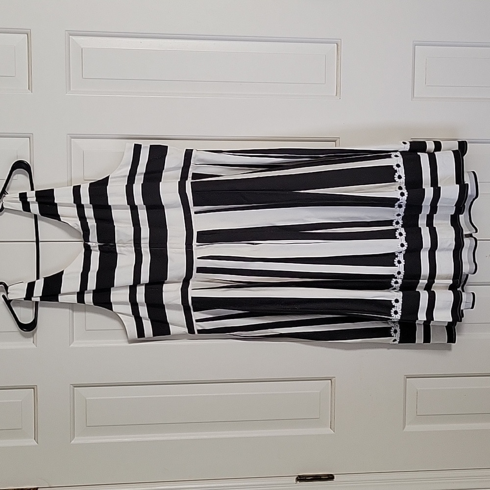 Modcloth black and white stripe Sleeveless fit and flair dress sz 4x Daisy - Picture 2 of 7